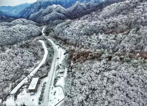 陕西雪景之美，踏雪寻静，与自然共舞